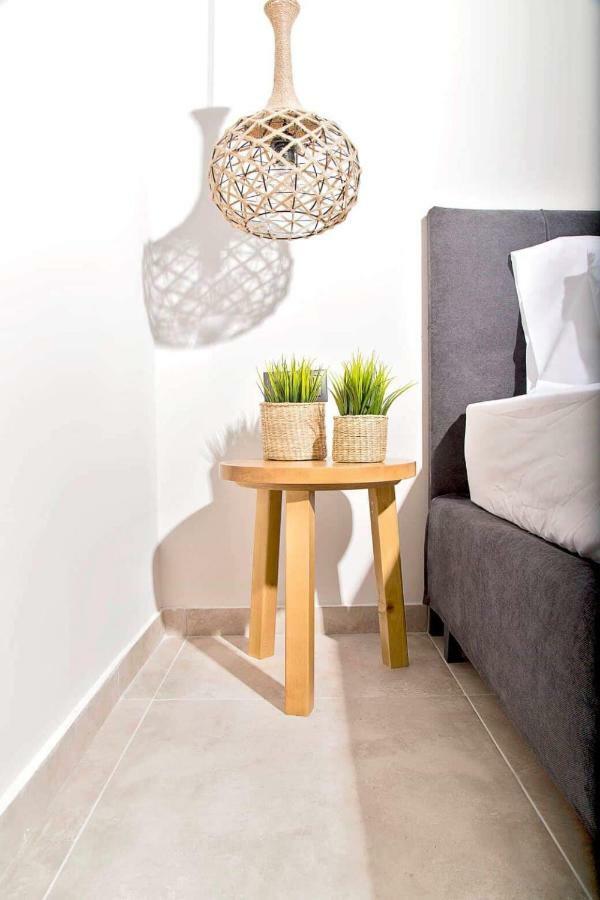 Vrasná Aelia Boutique Apartments & Rooms מראה חיצוני תמונה