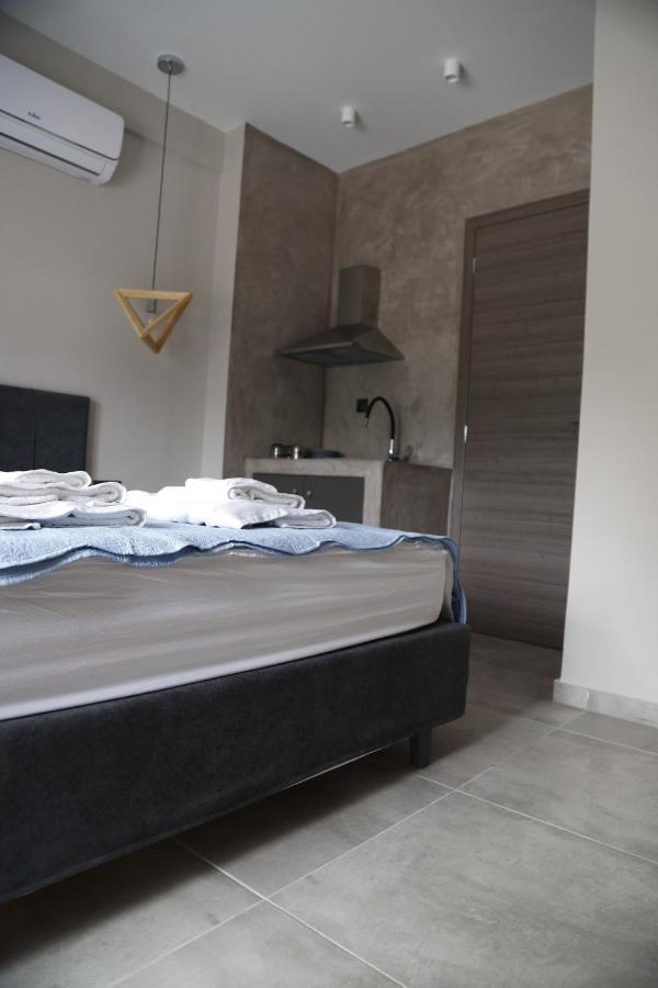 Vrasná Aelia Boutique Apartments & Rooms מראה חיצוני תמונה